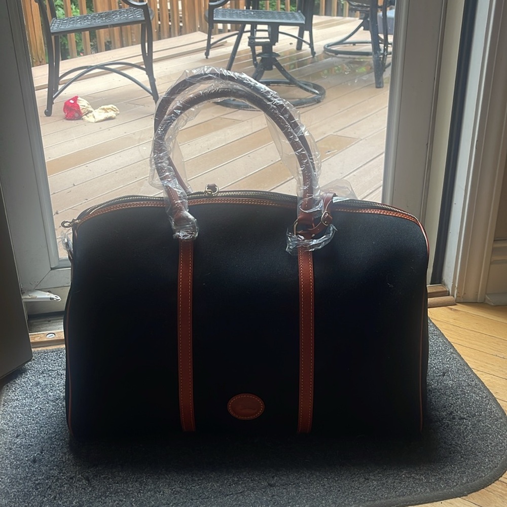Dooney & Bourke Carry All Luggage Bag